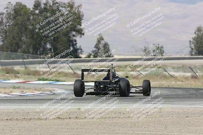 media/Jun-02-2024-CalClub SCCA (Sun) [[05fc656a50]]/Group 6/Qualifying/